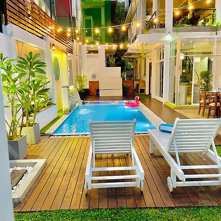 8 Plus Motels Negombo Extérieur photo
